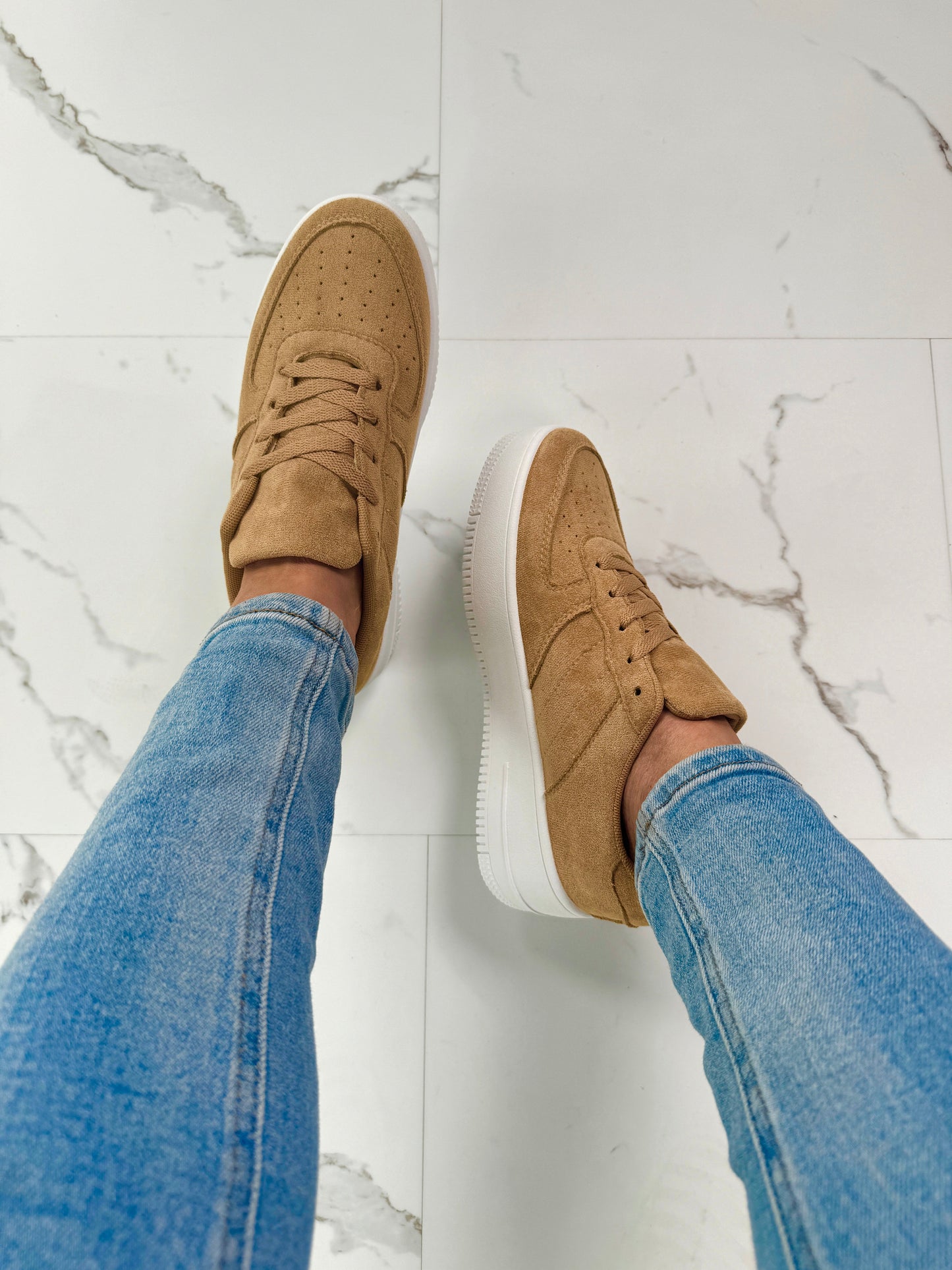 Kiara - Sneakers de plataforma caramelo