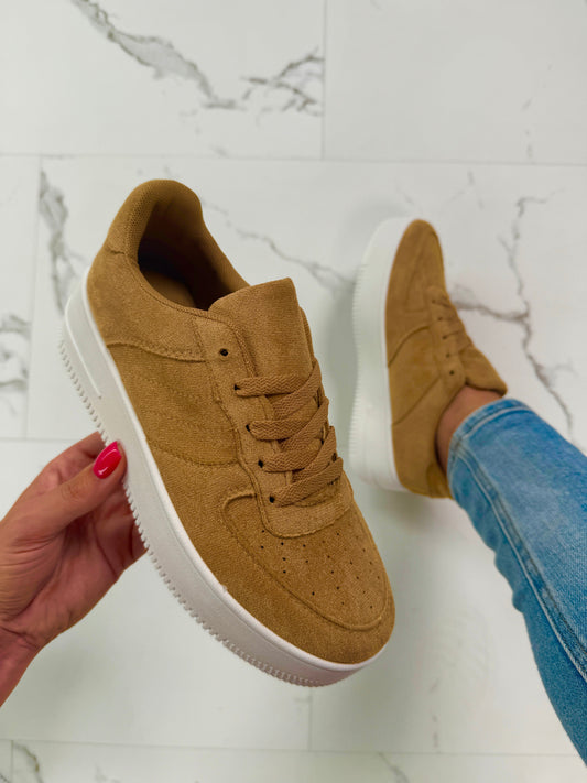 Kiara - Sneakers de plataforma caramelo