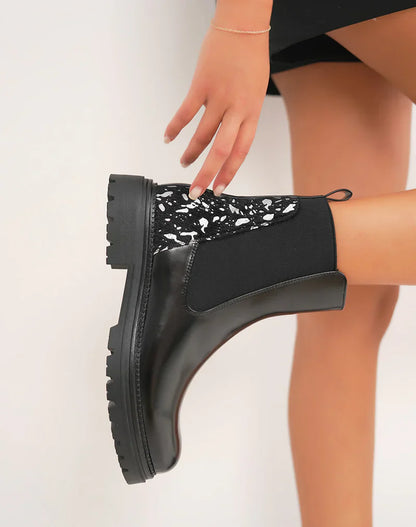 Venecia - Botines negros floral